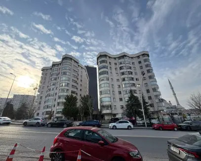 ÇUKURAMBAR MANZARALI 4+1 KD CEPHE YAPILI SATILIK DAİRE