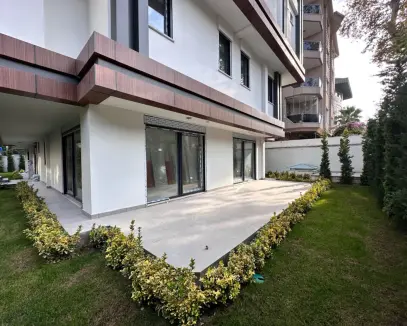 KUŞKONMAZ SOKAK YEŞİLYURT'TA SATILIK 2+1 BAHÇE KATI DAİRE