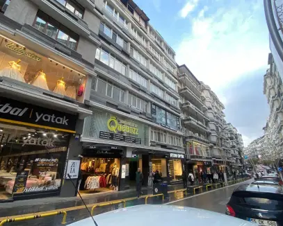 ÇİFTLİK MAH. İSTİKLAL CAD. 3+1 DAİRE