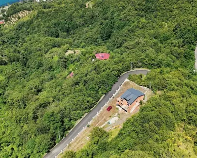 Akçaabat Mersinde Turizm İmarına Açık Şirket Arazisi