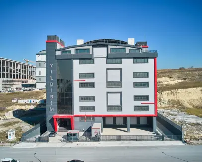 DELİKLİKAYA 3.200 m² H:8 ZEMİNE BASAN TIR-KAMYON GİRER KİRALIK FABRİKA