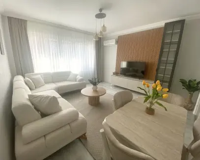 Bomonti'de 3+1 Ara Kat, Yeni Tadilatlı Satılık Daire