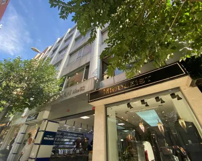 Nişantaşı Merkez Han'da Kat mülkiyetli Satılık Dükkan/Ofis