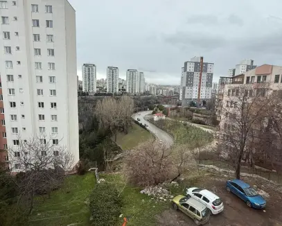 DİKMEN CD.PARALELİ VADİ MANZARALI FULL YAPILI 3+1 KİRALIK DAİRE