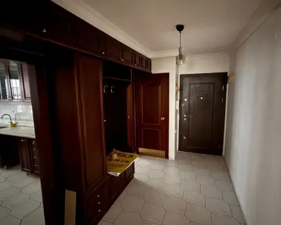 EMEK'TE GENİŞ-MÜSTAKİL BAHÇELİ-KAPALI OTOPARK 3+1 KİRALIK DAİRE