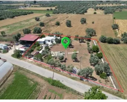 Milas Bahçeyeni içinde evi olan Satılık Tarla