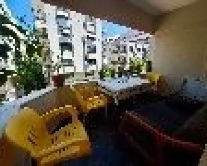 BOSTANLI MERKEZİ İÇİ KOMPLE TADİLATLI KİRALIK 3+1 DAİRE