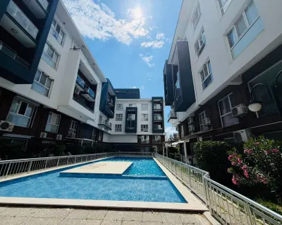 SEYREK STUDIO CITY4'DE HAVUZ CEPHELİ SATILIK FERAH 3+1