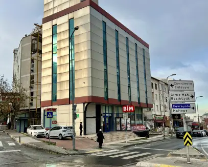 MALTEPE ZÜMRÜTEVLER KOMPLE TİCARİ SATILIK FIRSAT BİNA