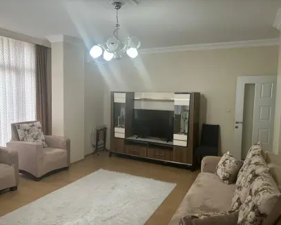 Çınarcık Esenköy'de Deniz Kenarı Geniş Ferah Fırsat Daire