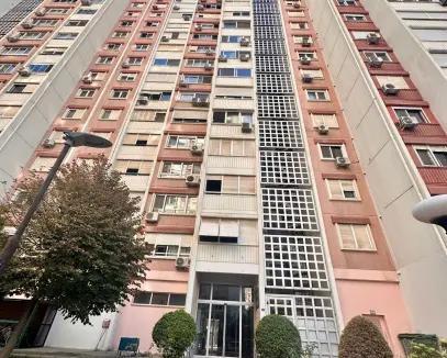 MAVİŞEHİR SELÇUK BLOKLARI SATILIK BÜYÜK TİP KİLERLİ SATILIK 4+1