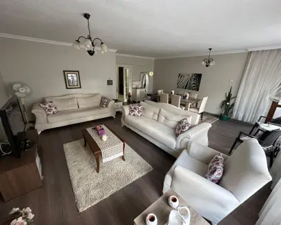 ÖVEÇLER'İN KALBİNDE |EŞYALI | NET 140M² | 3+1 LÜKS KİRALIK DAİRE