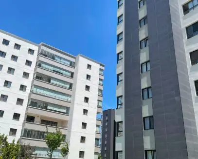 KONUTKENTTE SATILIK 4+1 GENİŞ AİLE DAİRESİ
